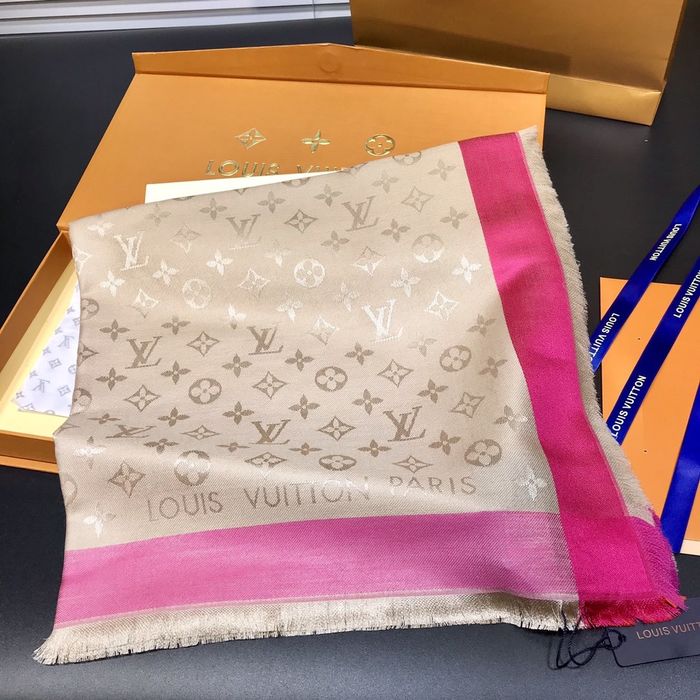 Louis Vuitton Scarf LV00115